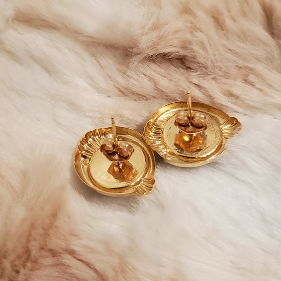 14kt/Onyx Earrings - Picture 6 of 7